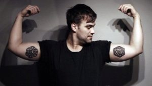 All about men's bicep tattoos