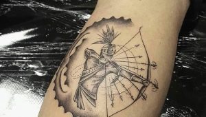 Све о тетоважи хороскопског знака Стрелца за мушкарце