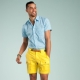 Colored men's shorts: how to choose and what to wear with?