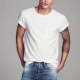 Men's T-shirt with jeans: can you tuck in and how to wear them?